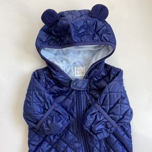 uniqlo baby navy blue quilted puffer baby bunting 3-6m